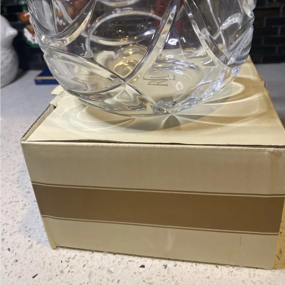 RALPH‎ LAUREN ROYALTON LEAD CRYSTAL BOWL